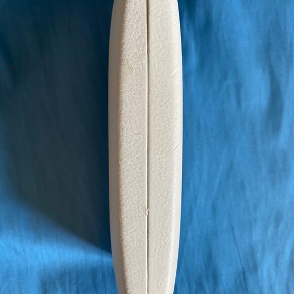 Authentic Versace Hard Clamshell Eyeglasses Case only White Slim 6"x 2.5" x 1" - Picture 3 of 5